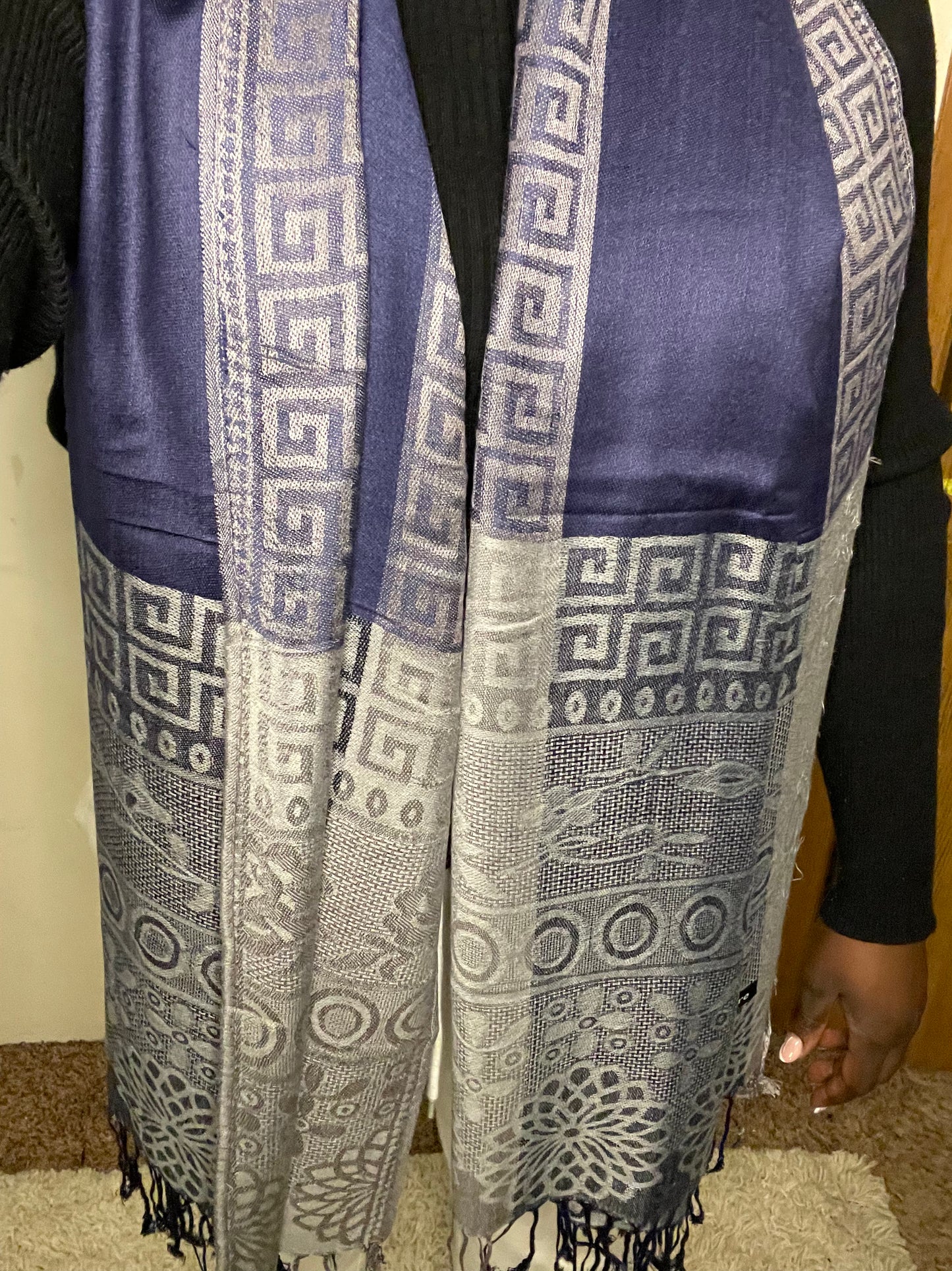 Square Edge - Cashmere Scarf /Shawl