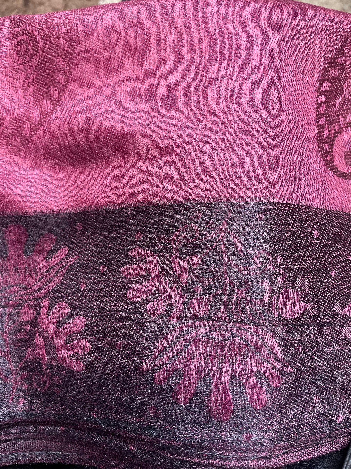 Framed Paisley - Cashmere Scarf /Shawl