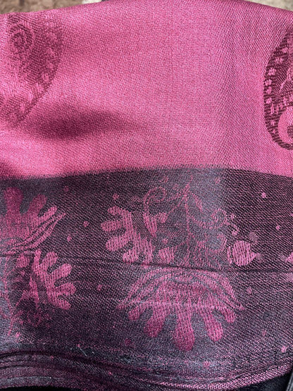 Framed Paisley - Cashmere Scarf /Shawl